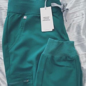 Figs Jogger Pants ~ NEVER WORN!!